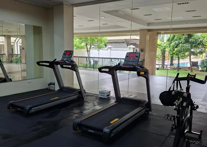 Stylish And Budget Friendly Unit At Persimmon *