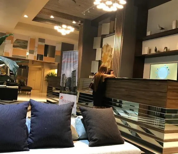 Stylish And Budget Friendly Unit At Persimmon セブ市