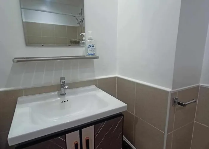 Stylish And Budget Friendly Unit At Persimmon セブ市